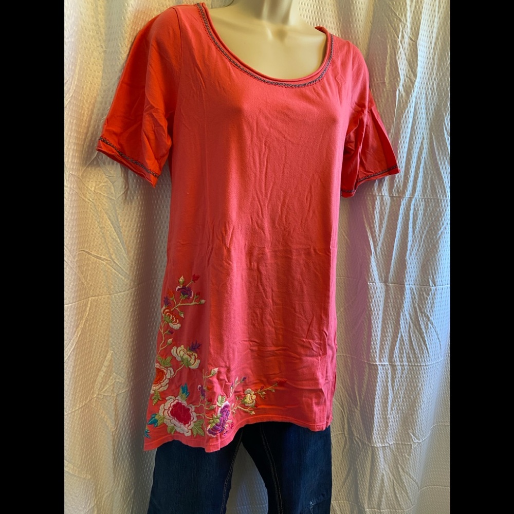 💕Johnny Was Floral Embroidered High-Low Tunic